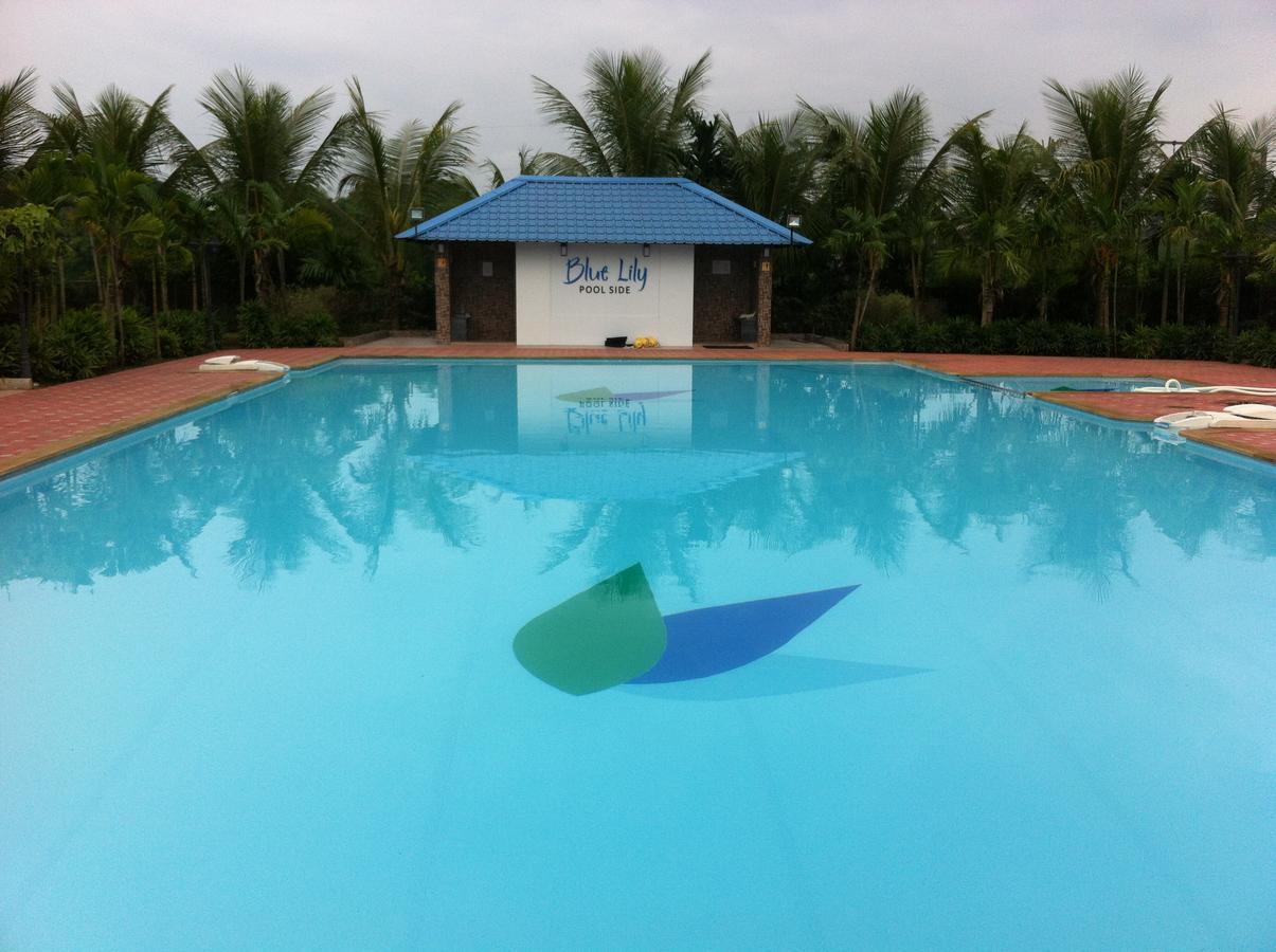 Palms Water Resort Kalyan Exterior photo